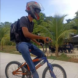 Profile picture of Alexander Garcia